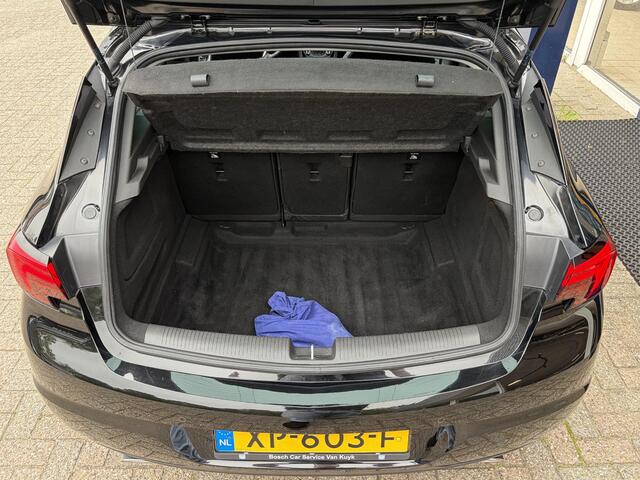 Opel ASTRA 1.6 Turbo Business Executive / Automaat / 200 PK / NL-Auto / Schuif-Kanteldak / Vol-Leder / Elektr.-Stoelen met Geheugen en Massagefunctie / Stuur & Stoelverwarming / Stoelverkoeling / Adaptieve Cruise-Control / Afneembare-Trekhaak / Apple-Carplay & Android-Auto / Keyless / DAB Radio-Bluetooth / Navi / PDC met Camera / 18'' LMV / All-Season / ENZ. – foto 7