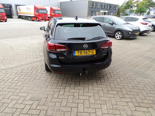 Opel ASTRA Sports Tourer 1.4 Innovation