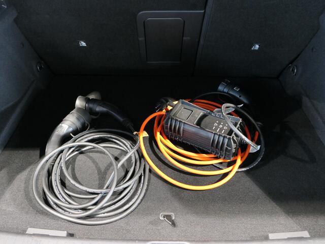 Opel ASTRA 1.6 Hybrid GS Line - Schuif/kanteldak - 18" LMV - Afneembare trekhaak - Adaptive cruise