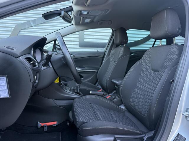Opel ASTRA Sports Tourer 1.4 Turbo Online Edition 2e Eigenaar|Navi|Trekhaak|Clima|Cruise|Carplay|PDC|Elek ramen|N.A.P|APK tot 01-2027