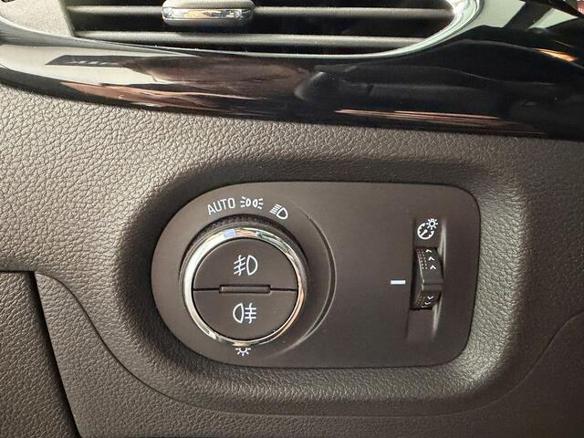Opel ASTRA Sports Tourer 1.2 Ultimate – foto 8
