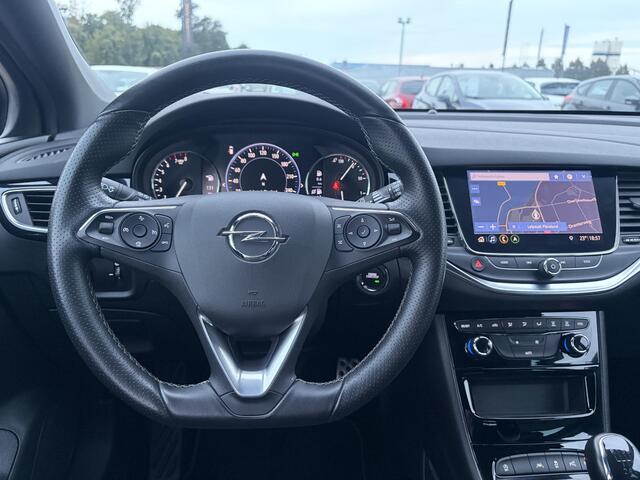 Opel ASTRA Sports Tourer 1.2 Elegance ?110pk?Camera?Carplay?Navi?Halfleder?Keyless?Trekhaak?Pdc V+A?Clima?Cruise?Elekt Stoel?Recent beurt gehad?Dodehoeksensor?Rijstrooksensor?Lm velgen?N.A.P?Apk tot 11-2027 – foto 3