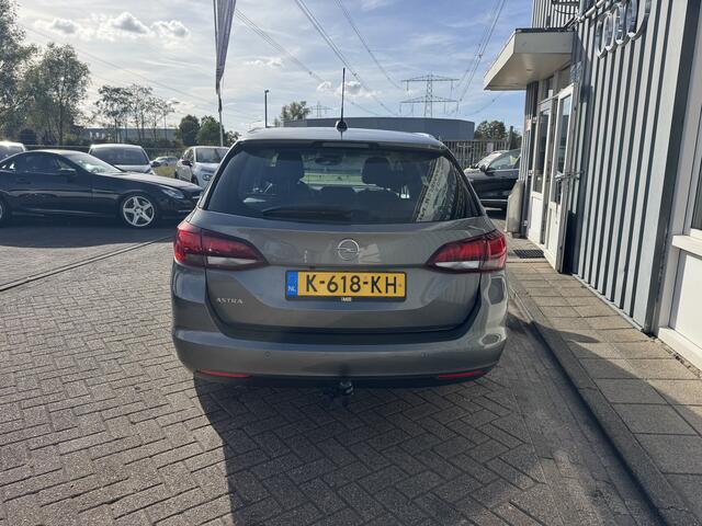 Opel ASTRA Sports Tourer 1.2 Business Elegance – foto 3