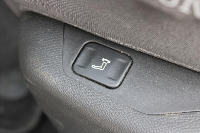 Opel ASTRA 1.6 Hybrid Business Edition – foto 7
