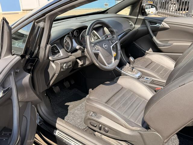 Opel CASCADA 1.4 Turbo 141 PK ecoFLEX Innovation 6-BAK, AIRCO(CLIMA), CRUISE CONTROL, LEDER, STOELVERWARMING+KOELING, CAMERA, PARKEERSENSOREN V+A, GROOT NAVIGATIE, ELEK-DAK, 4X ELEK-RAMEN, BLUETOOTH-RADIO-CD-MP3-USB-AUX, ISOFIX, AIRBAGS, WINDSCHERM, CENT-VERGRENDELIN