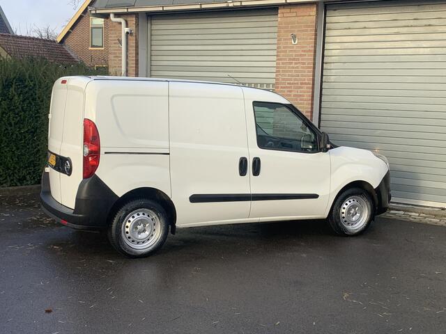 Opel COMBO 1.3 CDTi L1H1 Edition