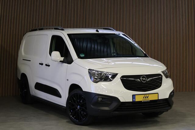 Opel COMBO 1.5D L2H1 Innovation | CarPlay | PDC | Airco | Cruise control | DAB | Trekhaak | Treeplanken | Achterspoiler | Nieuwe APK | Dealer onderhouden