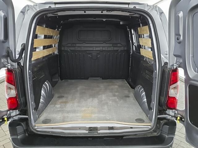 Opel COMBO 1.5D L1H1 Standaard (102 PK) 2e-Eig. & Keurig-Onderh. BOVAG-Garantie. NL-Auto. Cruisecontrol, Parkeersensoren, Bluetooth, Airco