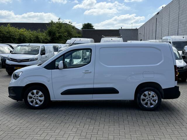 Opel COMBO 1.5D130PK L2H1 Edition Automaat/cruise control/navigatie systeem