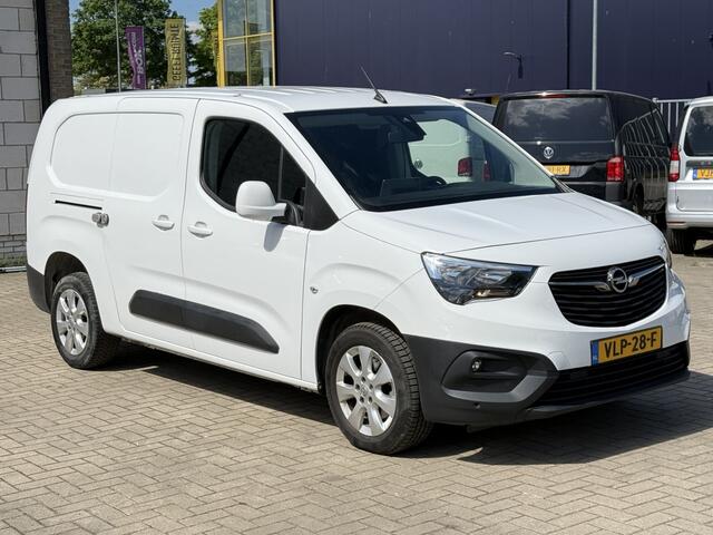 Opel COMBO 1.5D130PK L2H1 Edition Automaat/cruise control/navigatie systeem