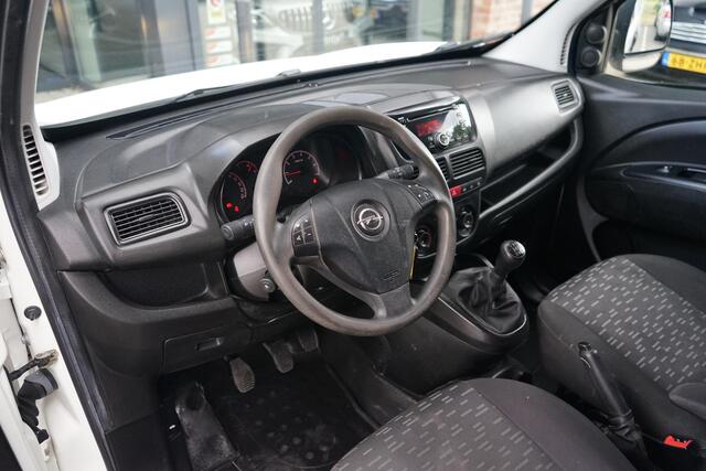 Opel COMBO 1.3 CDTi, Nieuwe APK, PDC, Cruise, Airco, Trekhaak, Org-NL