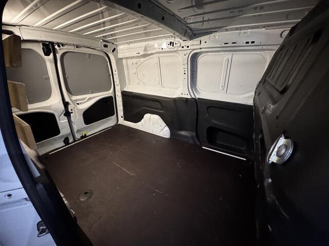 Opel COMBO 1.5D L2H1 Edition Airco, Parkeersensoren, Navi, Cruise control, Apple carplay