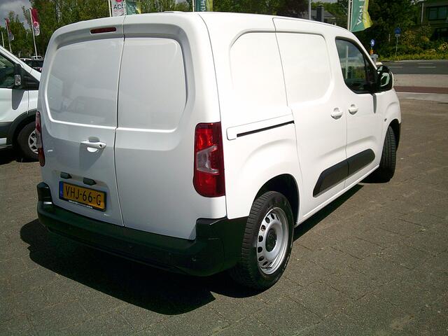 Opel COMBO 1.5D L1H1 Edition VOORZIEN VAN 8 TRAPS AUTOMAAT !!!!