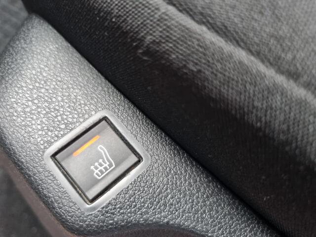 Opel COMBO Life 1.2 Turbo L1H1 Edition 130pk. Aut. NAVI / CRUISE / PDC / STOELVERWARMING
