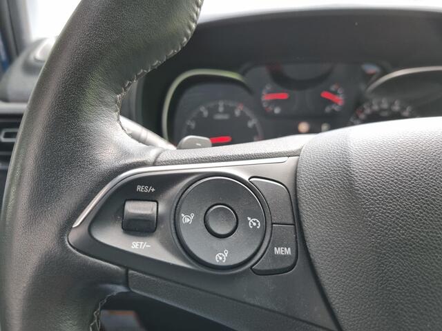 Opel COMBO Life 1.2 Turbo L1H1 Edition 130pk. Aut. NAVI / CRUISE / PDC / STOELVERWARMING