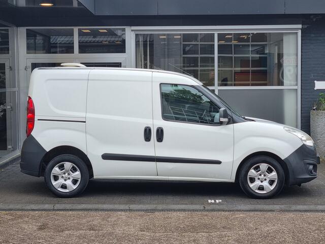 Opel COMBO 1.6 CDTi L1H1 Edition CRUISE / AIRCO / PDC