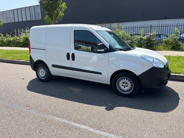 Opel COMBO Edition 1.3CDTi L1 H1, Airco, Radio