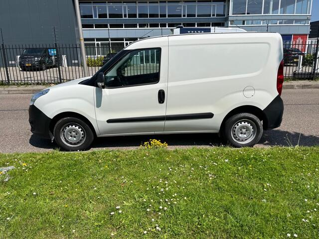 Opel COMBO Edition 1.3CDTi L1 H1, Airco, Radio