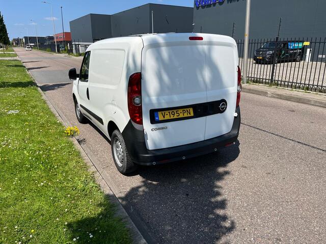 Opel COMBO Edition 1.3CDTi L1 H1, Airco, Radio