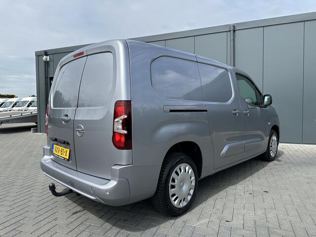 Opel COMBO 1.5 BlueHDi 130 PK AUTOMAAT / L2H1 / 31.834 KM / CAMERA / ECC / CRUISE / TREKHAAK / STUURVERWARMING