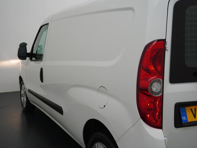Opel COMBO 1.3 CDTi L2H1 Sport EURO6 Airco, Cruise Control, trekhaak, Navigatie