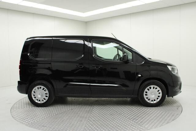 Opel COMBO Electric 136 L1 50kWh | trekhaak (intrekbaar) | Navi Full Map / Climate / Cruise