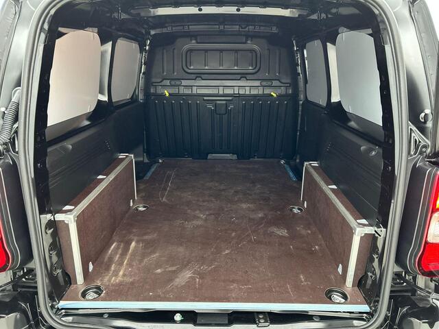 Opel COMBO 1.5 BlueHDi 130 S&S L2 Automaat Apple Carplay / Android Auto Navigatie Trekhaak Airco Camera Cruise Control Parkeersensoren V+A DAB