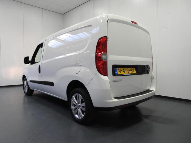 Opel COMBO 1.3 CDTi L2H1 Sport NAVI/CAMERA/AIRCO/15"LMV!