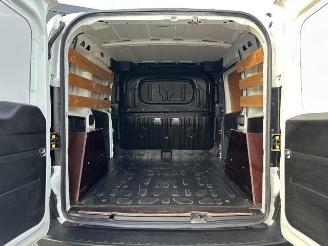 Opel COMBO 1.3 CDTi 96 PK EURO 6 / L1H1 / AIRCO / SCHUIFDEUR / 107.709 KM / ELEK. RAMEN