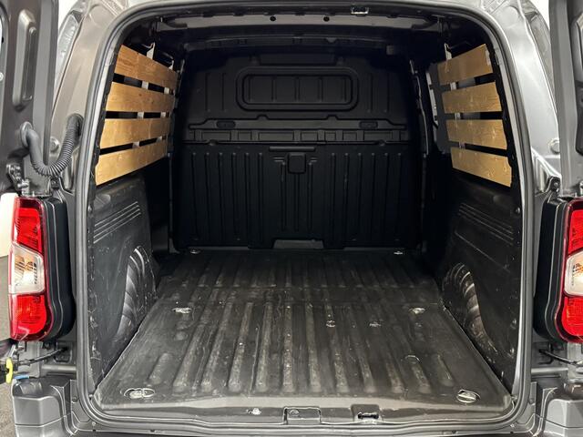 Opel COMBO 1.5D L2H1 130pk Automaat Edition | Airco | Camera | Navigatie | Apple Carplay/Android Auto | Parkeersensoren | Lane assist | Bumpers in kleur | Cruise Control