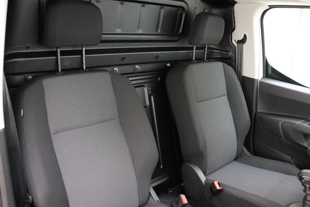 Opel COMBO 1.5 BlueHDi 100 S&S L1 Trekhaak | Houten afwerking laadruimte | Apple Carplay / Android Auto | Cruise control | Airco | Camera