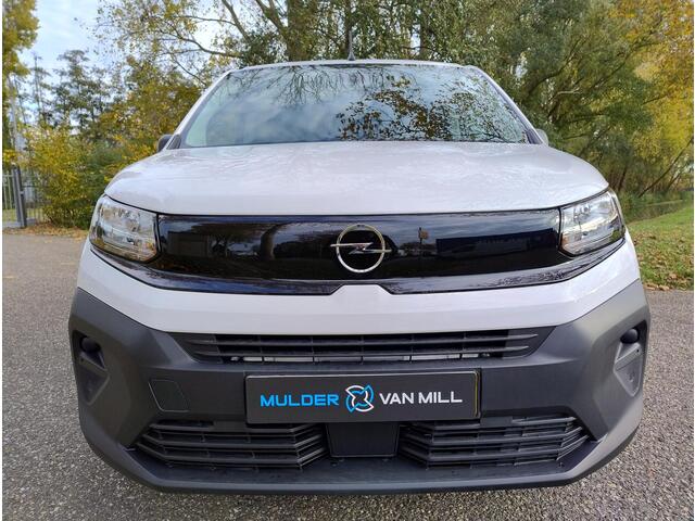 Opel COMBO Electric L1 50 kWh 136pk | 8 jaar garantie | 0% financial lease | Houten afwerking laadruimte | Multimedia | Apple Carplay | Android Auto | Achteruitrijcamera | Parkeersensoren achter | Digital cockpit | Stuurwielbediening | Bestuurdersstoel comfort | van