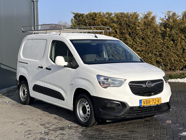 Opel COMBO 1.6D / L1H1 / 1e EIG. / IMPERIAAL / INRICHTING / TREKHAAK / AIRCO / CRUISE / NAVI / APPLE CARPLAY