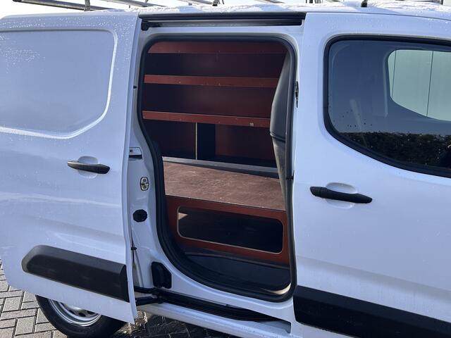 Opel COMBO 1.6D / L1H1 / 1e EIG. / IMPERIAAL / INRICHTING / TREKHAAK / AIRCO / CRUISE / NAVI / APPLE CARPLAY