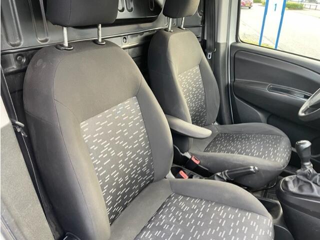 Opel COMBO 1.3 CDTi ecoFLEX Sport Edition 99.000km Airco,Cruisecontrol,Schuifdeur