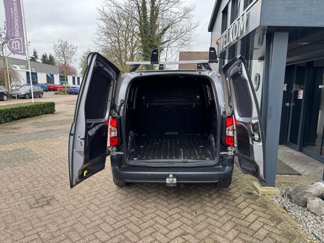 Opel COMBO 1.5D 102PK 3-pers, Navi, Airco, Cruisecntrl, Schuifdeur, PDC,