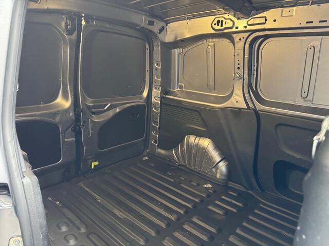 Opel COMBO 1.5D 102PK 3-pers, Navi, Airco, Cruisecntrl, Schuifdeur, PDC,