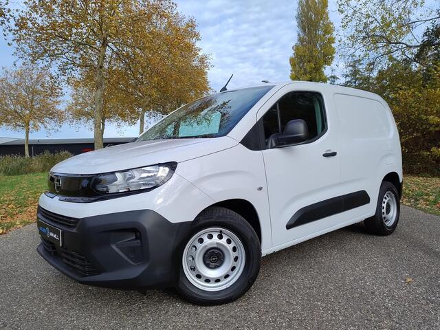 Opel COMBO Electric L1 50 kWh 136pk | 8 jaar garantie | 0% financial lease | Houten afwerking laadruimte | NAVI | Multimedia | Draadloze Apple Carplay en Android Auto | Achteruitrijcamera | Parkeersensoren voor- en achter | Dode hoek detectie | Digital cockpit | Stu