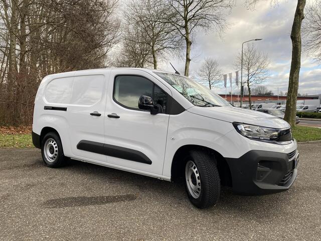 Opel COMBO Electric L2 50 kWh 136pk | ACTIE | 8 jaar garantie | Houten afwerking laadruimte | NAVI | Multimedia | Draadloze Apple Carplay en Android Auto | Achteruitrijcamera | Parkeersensoren voor- en achter | Dode hoek detectie | Digital cockpit | Stuurwielbedieni