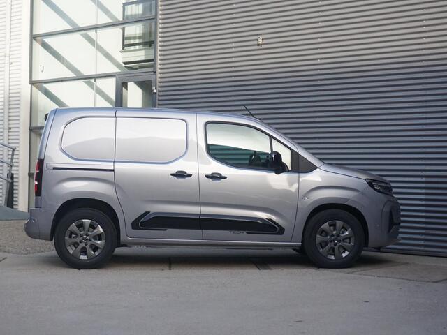 Opel COMBO TECH L1 50kWh | 8 jaar garantie | navigatie | Apple Carplay | camera | digitale binnenspiegel | parkeersensoren v/a | dodehoekdetectie | bumpers in kleur | Climate Control | etc.