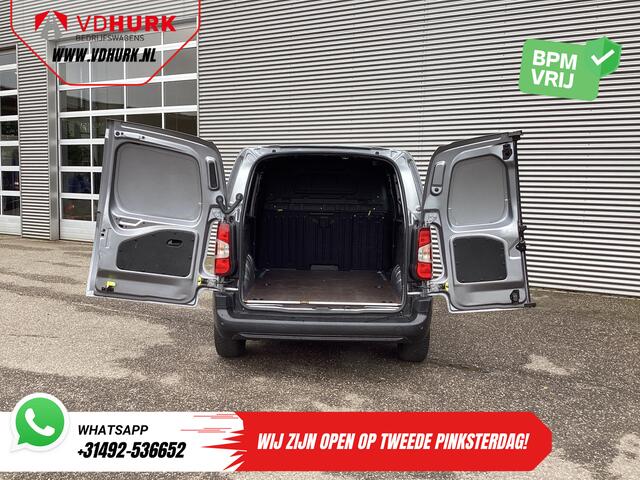 Opel COMBO 1.2 Turbo BENZINE 3Pers./ Carplay/ Navi/ Camera/ PDC/ Cruise/ Airco