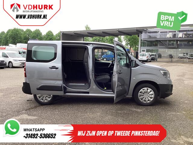 Opel COMBO 1.2 Turbo BENZINE 3Pers./ Carplay/ Navi/ Camera/ PDC/ Cruise/ Airco