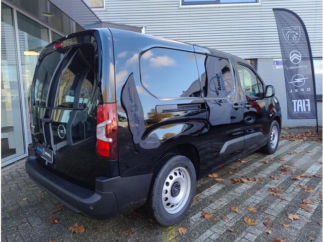 Opel COMBO Electric L2 50 kWh 136pk | 8 jaar garantie | 0% financial lease | 2-zits | Houten afwerking laadruimte | Multimedia | Draadloze Apple Carplay en Android Auto | Achteruitrijcamera | Parkeersensoren achter | Digital cockpit | Stuurwielbediening | van ¤31.31