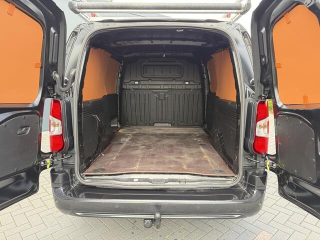 Opel COMBO 1.5D 102 PK / L2H1 / TREKHAAK / CRUISE / AIRCO / IMPERIAAL / NAVI / CARPLAY / DAB