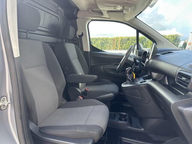 Opel COMBO 1.5D 102 PK / L1H1 / TREKHAAK / CRUISE / NAVI / AIRCO / APPLE CARPLAY / ANDROID AUTO