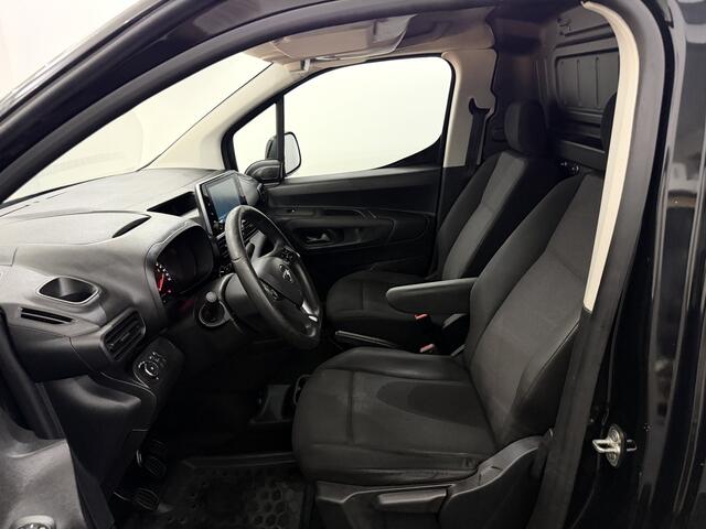 Opel COMBO 1.6D L1H1 Edition Airco, Navi, Parkeersensoren, Cruise control, Apple carplay, Lichtmetalen velgen, Trekhaak