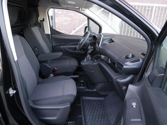 Opel COMBO 1.5D L1H1 Edition | Imperiaal | Navigatie | Airco | Cruise control | 2 Zits | Betimmering