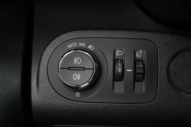Opel COMBO 1.5D L1H1 Automaat Airco, Cruise Control, PDC, Apple CarPlay, Stuurverwarming