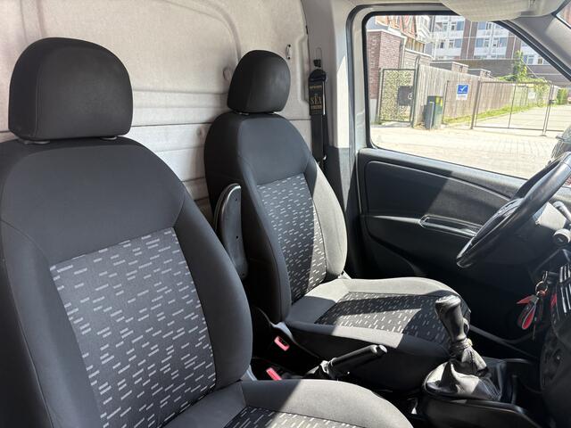 Opel COMBO 1.3 CDTi L1H1 Sport 1 EIGENAAR/DEALER OND./AIRCO/NW APK