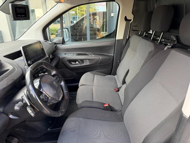 Opel COMBO 1.5 BlueHDi L2 Lang Automaat 130PK Navi, 2x schuifdeur, 3-pers, Cruisecntrl, PDC opel